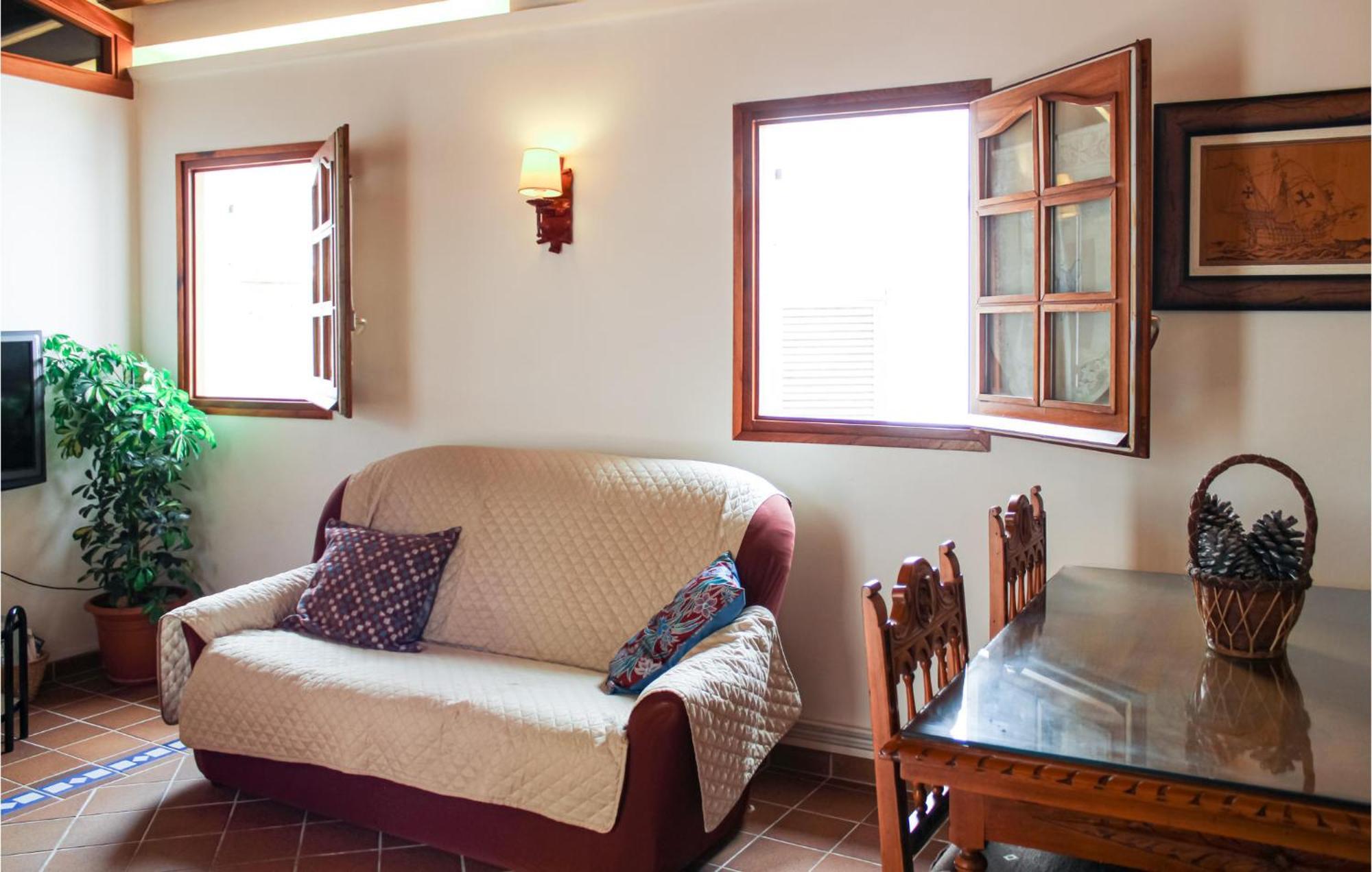 Amazing Apartment In Tossa De Mar With Wifi Eksteriør billede
