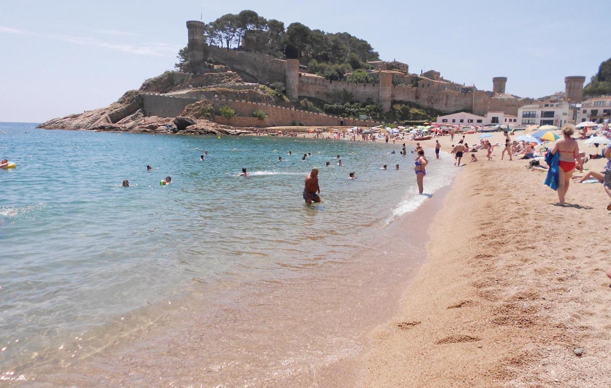 Amazing Apartment In Tossa De Mar With Wifi Eksteriør billede